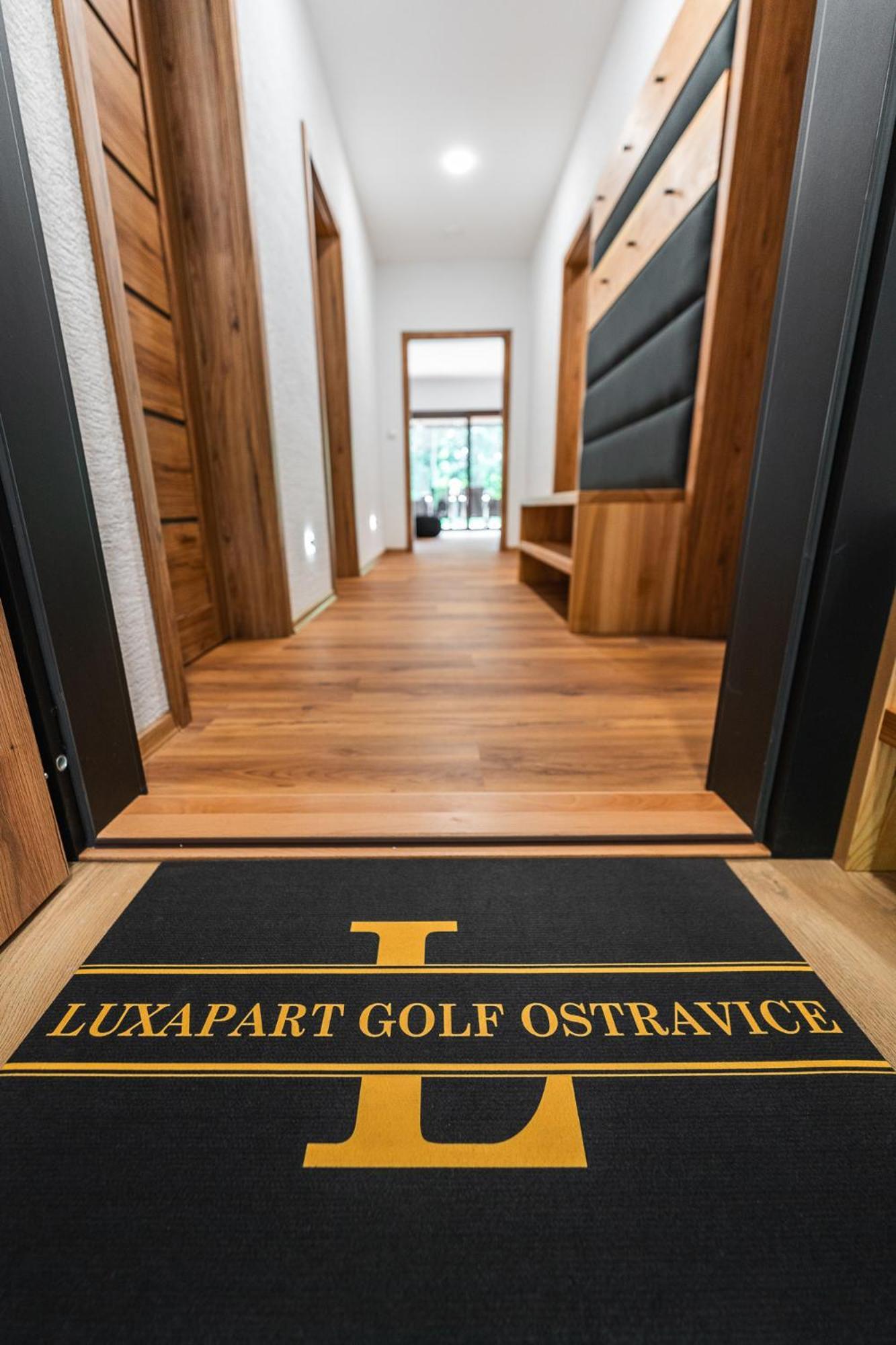 Luxapart Golf Ostravice Exterior photo